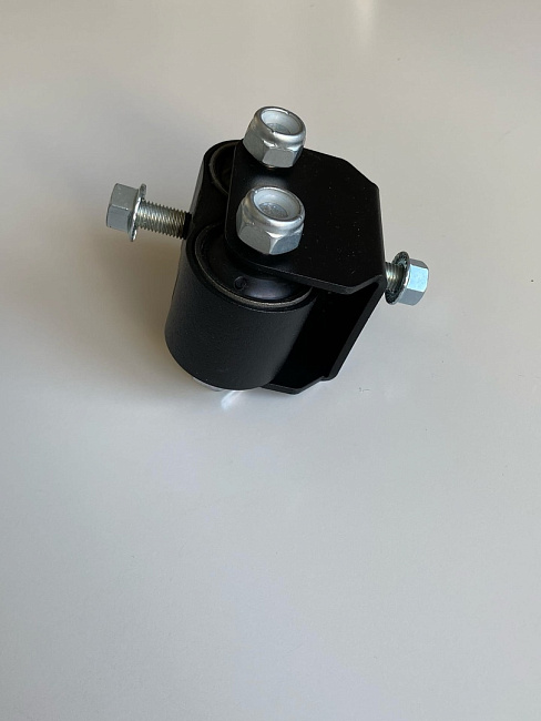 картинка Опоры двигателя BMW 5-7 E34 E32 магазин  StreetTuning 