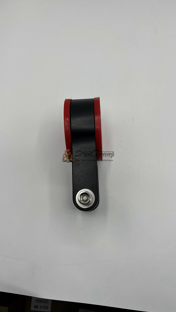 картинка Опора двигателя задняя Ford Focus ST (20132019) / Mazda 3 полиуретан от магазина  StreetTuning