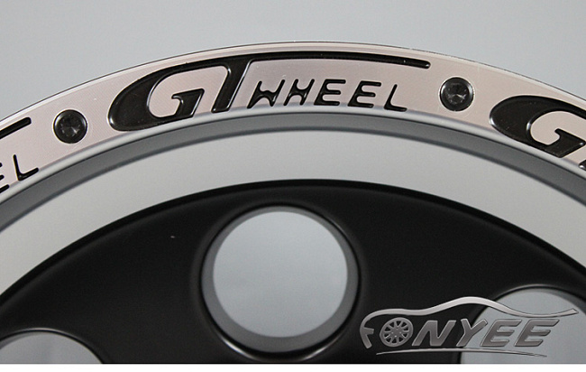 картинка Новые диски GT Wheel R15 5X114,3 ET0 J8 черные с серебристой полкой магазин  StreetTuning 