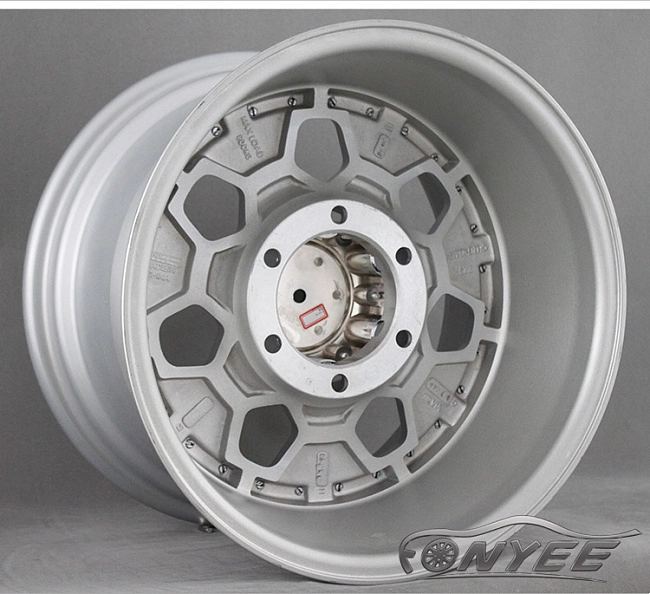 картинка Новые диски Daytona R16 6х139,7 ET-44 J10 серебристые + полированная полка магазин  StreetTuning 