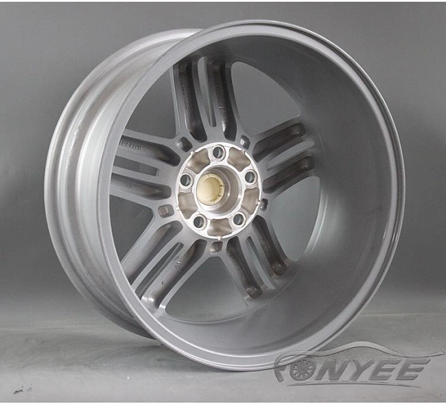 картинка Новые диски 300C R18 5X115 ET24 J7,5 серебро магазин  StreetTuning 