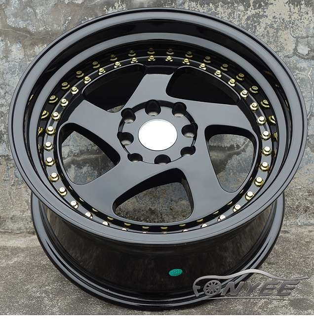 картинка Новые диски Rotiform TMB Flat R16 4х100/114,3 ET25 J8 черный глянец + золотые болтики магазин  StreetTuning 