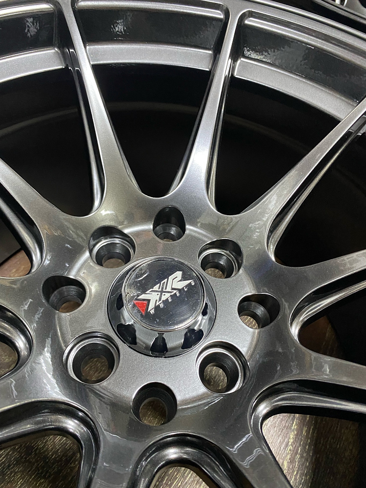 картинка Новые диски XXR 527 R15 J8.25 ET0 4X100/4X114.3 Hyper Black от магазина  StreetTuning