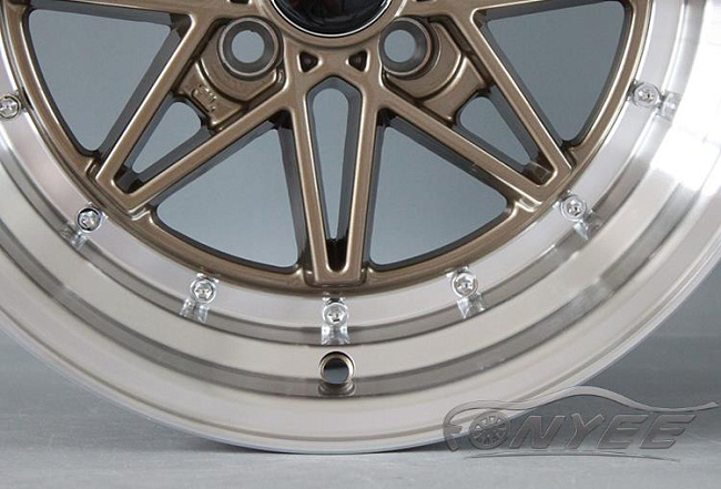 картинка Новые диски Equip 03 R15 4x100 ET10 J8 бронза + полированная полка магазин  StreetTuning 