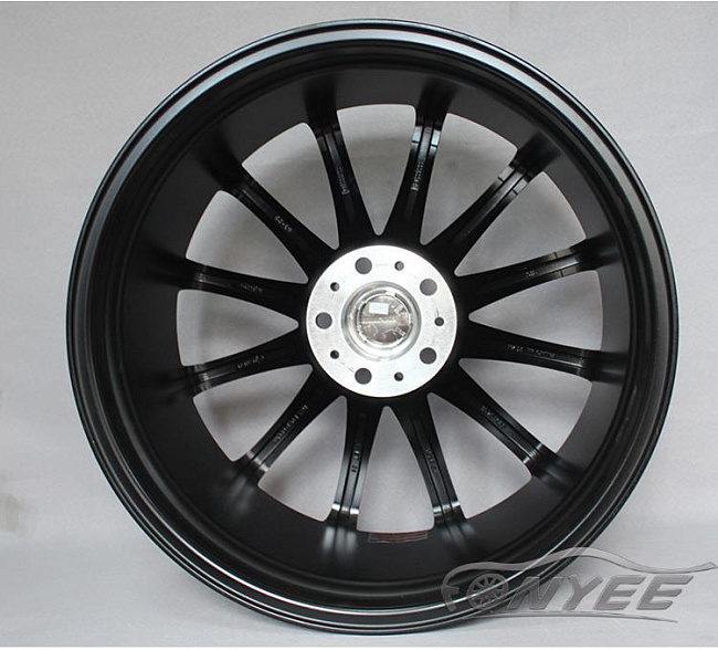 картинка Новые диски Styluz M575 R19 5х114,3 ET38 J9,5 черный мат + серебро магазин  StreetTuning 