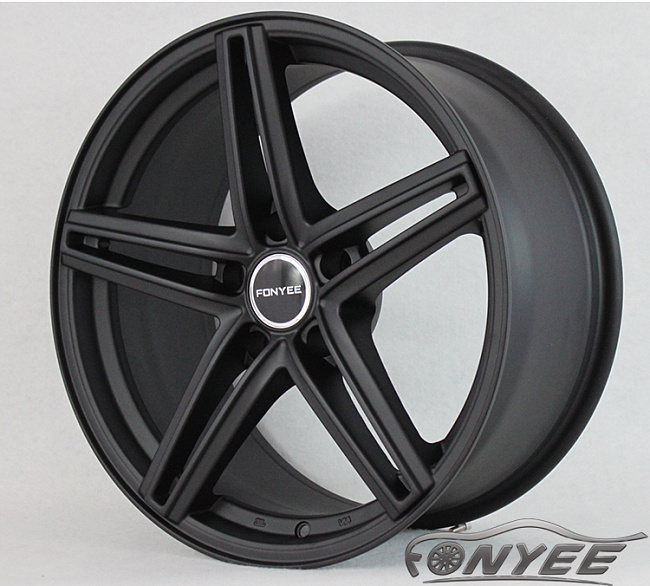 картинка Новые диски Vossen CV5 Replica R18 5X120 ET30 J8,5 черный мат магазин  StreetTuning 