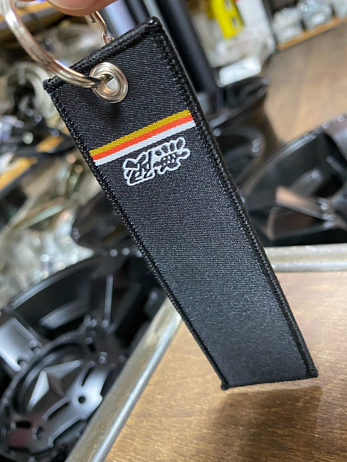 картинка Брелок для Ключей MUGEN - тканевый магазин  StreetTuning 