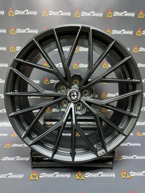 картинка Новые диски HRE FF28 R20 J9 ET35 5x108 Black Mat магазин  StreetTuning 