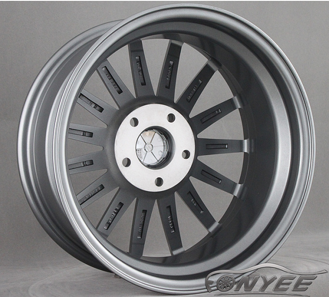 картинка Новые диски Vossen VFS2 Replica R16 5X114,3 ET40 J7 серый + серебро магазин  StreetTuning 