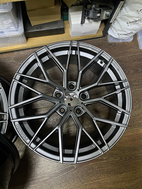 картинка Новые диски Vorsteiner V-FF 107 R17 J7.5 ET38 5X114.3 Hyper Black магазин  StreetTuning 