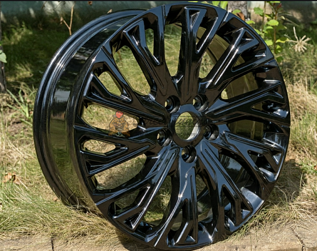 картинка Диски Купить Hongqi FBX233 R18 J7 ET53.5 5X112 black магазин  StreetTuning 