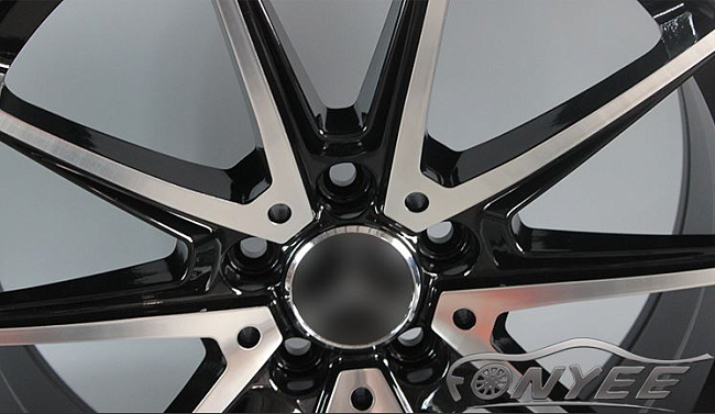 картинка Новые диски AMG MCF R19 5x112 ET45 J9,5 черный + серебро магазин  StreetTuning 