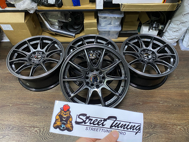 картинка Новые диски OZ RACING R16 J7 ET38 5x100/5X114.3 Hyper Black магазин  StreetTuning 