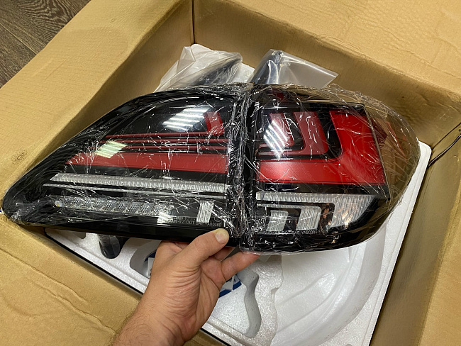 картинка Задние фары VLAND для Lexus RX 270/330/350/450H 2009-2014 магазин  StreetTuning 