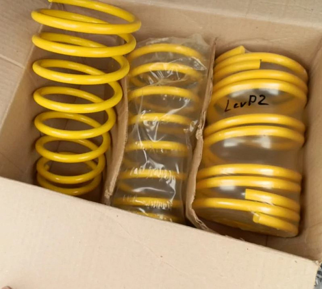 картинка Пружины подвески для Toyota Corolla AE100-111\EE101-111 4E,4A,5А (-35) передние магазин  StreetTuning 