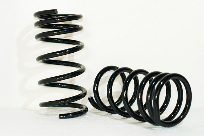 картинка Пружины подвески для Volvo S40 2 (+20) задние магазин  StreetTuning 