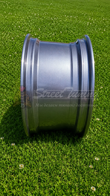 картинка Новые диски BBS LM R17 J8.5 ET30 4x100/4x114.3 графит+ серебро магазин  StreetTuning 