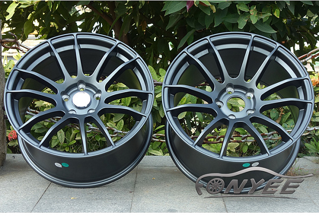 картинка Новые диски RAYS Gram Lights 57 Xtreme R18 5X114,3 ET38 J9,5 серый мат магазин  StreetTuning 