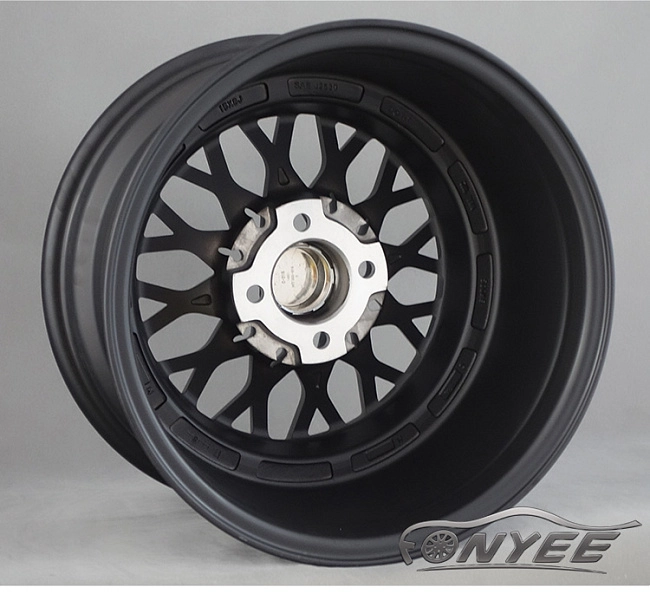 картинка Новые диски Avid.1 895 R15 4x100 ET25 J8 черный мат + серебро магазин  StreetTuning 