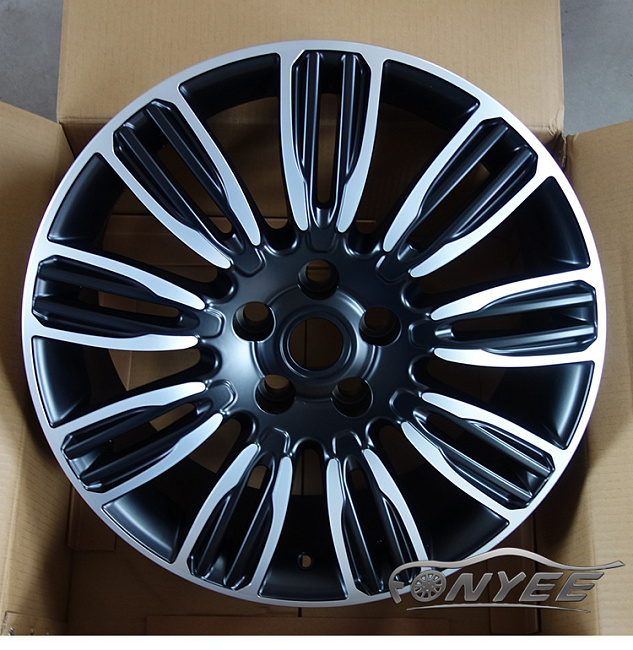 картинка Новые диски RANGE ROVER VELAR R20 5x108 ET42 J9 черный мат + серебро магазин  StreetTuning 