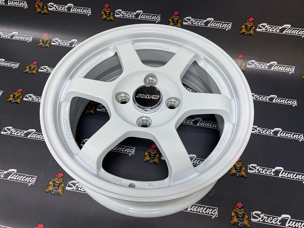 картинка Новые диски Rays TE37 R14 J5.5 ET30 4x100 белые от магазина  StreetTuning