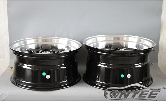 картинка Новые диски JNC 017 R18 5X112 ET25 J9,5 черные + полированная полка магазин  StreetTuning 