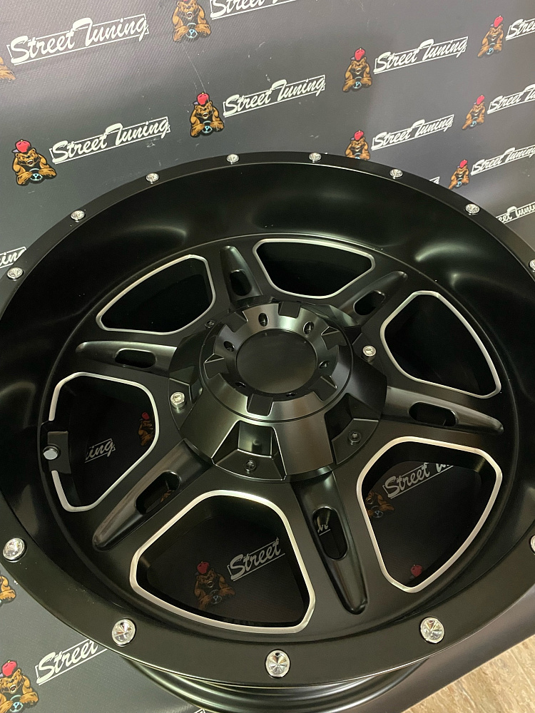 картинка Новые диски OFF ROAD 6054 R18 J9 ET(-12) 6X139.7 цо 110 от магазина  StreetTuning