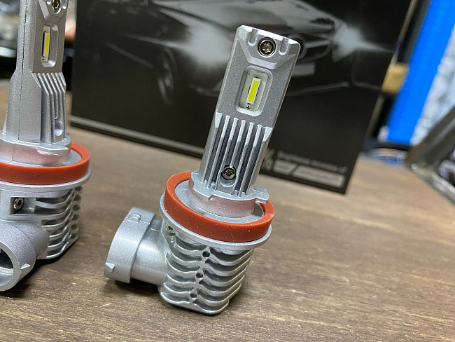 картинка Светодиодные лампы Sanvi Smart Led - H11 5500к, комплект 2 шт магазин  StreetTuning 