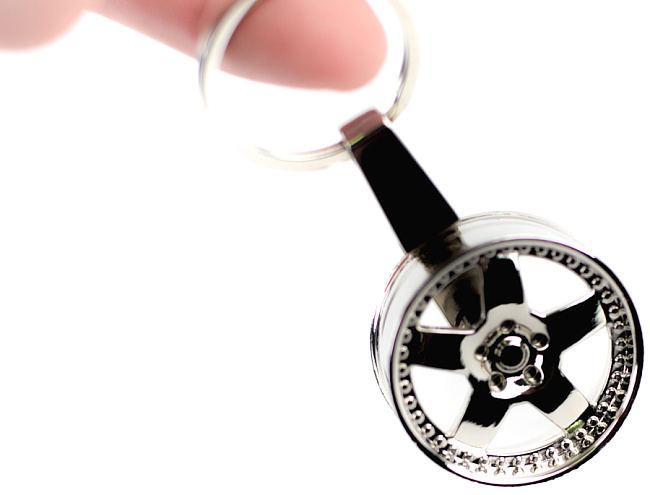 картинка Брелок колесный диск магазин  StreetTuning 