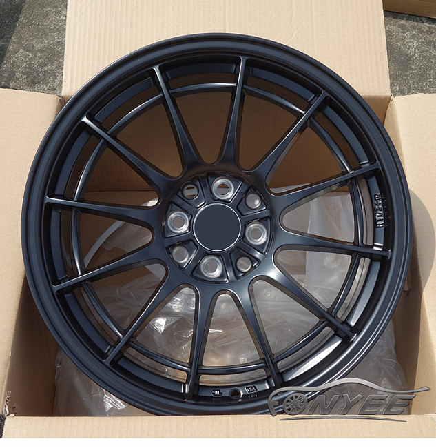 картинка Новые диски Enkei NT03-M R17 4x100-4x114,3 ET40 J7,5 черный мат магазин  StreetTuning 