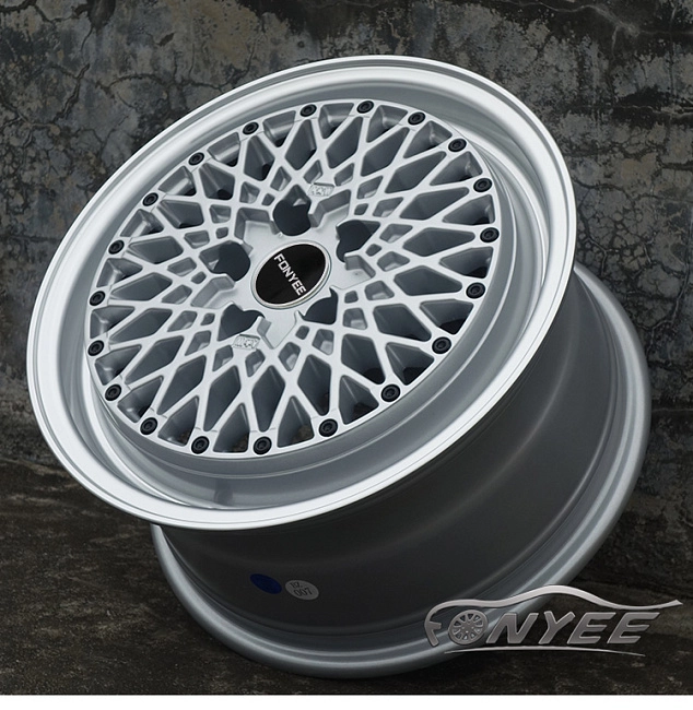 картинка Новые диски Fonyee 497 R15 5x100 ET35 J7,5 серебро магазин  StreetTuning 
