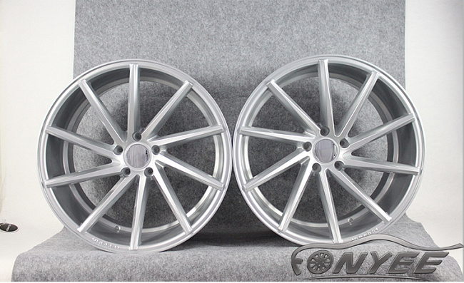 картинка Новые диски Vossen CVT-R Replica R20 5X114,3 ET40 J10 серебро магазин  StreetTuning 