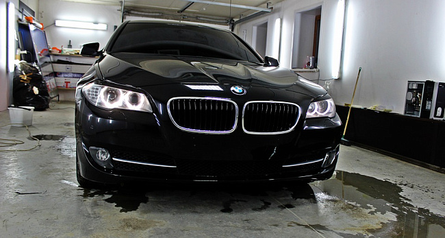 картинка Черная глянцевая пленка Carbins USA (1.52м х 18м) без каналов магазин  StreetTuning 