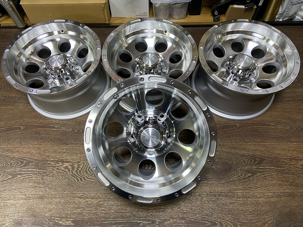 картинка Новые диски GT WHEEL Style R15 J8 et -30 5x139,7, серебро от магазина  StreetTuning