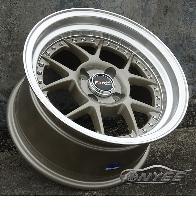 картинка Новые диски Fonyee R15 4x100 ET15 J8 серый + полированная полка магазин  StreetTuning 