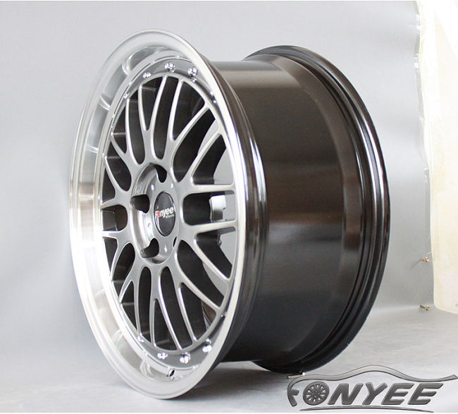 картинка Новые диски BBS LM R19 5X120 ET20 J8,5 светло черный глянец + полированная полка магазин  StreetTuning 