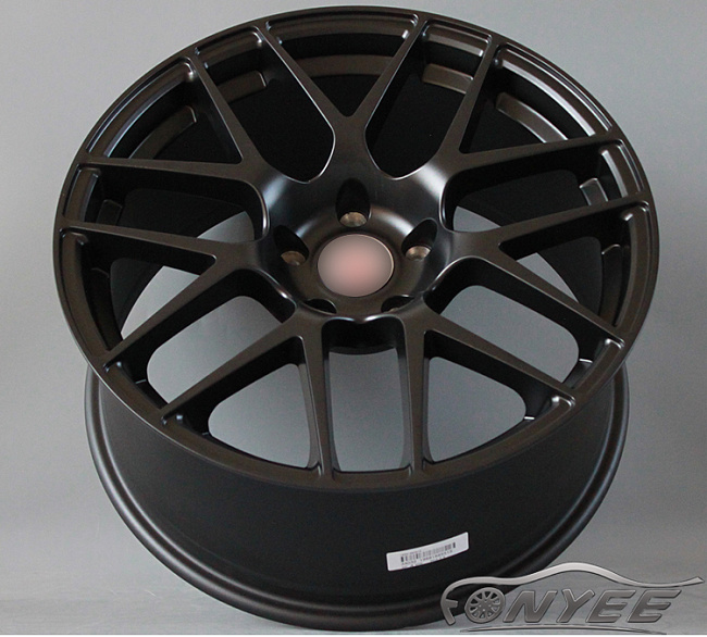 картинка Новые диски HRE P40SC Replika R18 5X112 ET38 J8,5, черные магазин  StreetTuning 