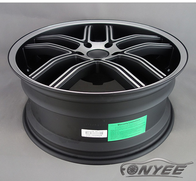 картинка Новые диски Koko Kuture Intake R20 5х120 ET20 J10 черный мат + серебро магазин  StreetTuning 