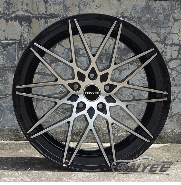 картинка Новые диски Fonyee модель 7 R19 5x114,3 ET35 J8,5 черные + серебро магазин  StreetTuning 