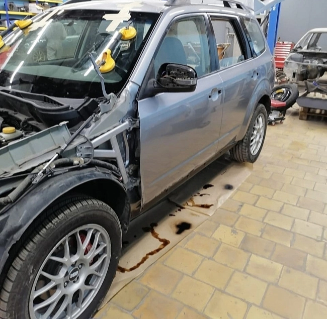 картинка Комплект усилителей под передние крылья для Subaru Forester SH магазин  StreetTuning 