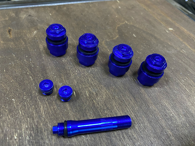 картинка Скрытые ниппели (вентили) для колес, к-т 4 шт, цвет СИНИЙ магазин  StreetTuning 