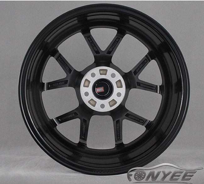 картинка Новые диски BBS CI-R R18 5X114,3 ET42 J8,5 темное серебро глянец магазин  StreetTuning 
