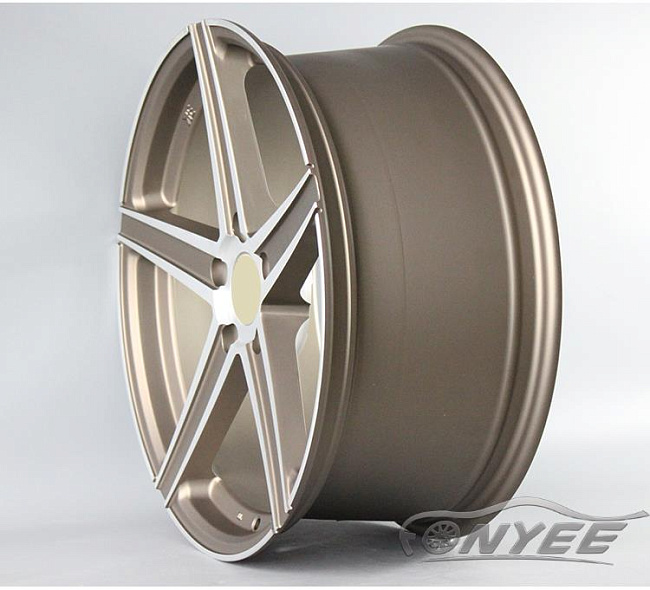 картинка Новые диски KE Flow Forming модель 2 R18 5X108 ET40 J8 бронза + серебро магазин  StreetTuning 