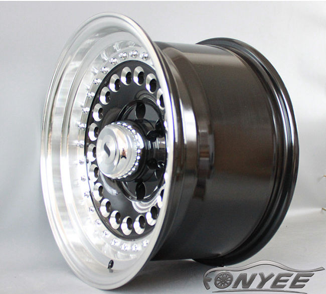 картинка Новые диски Raguna D-Force AKRO R16 6X139,7 ET-10 J9 серебро + черный глянец магазин  StreetTuning 