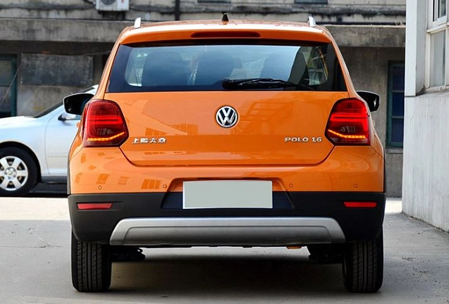 картинка Задние LED фары для VOLKSWAGEN POLO 2011-2017 магазин  StreetTuning 