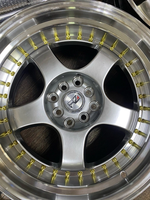 картинка Новые диски SSR SP1 R17 J9 ET20 4X100/4x114.3, Hyper Black магазин  StreetTuning 