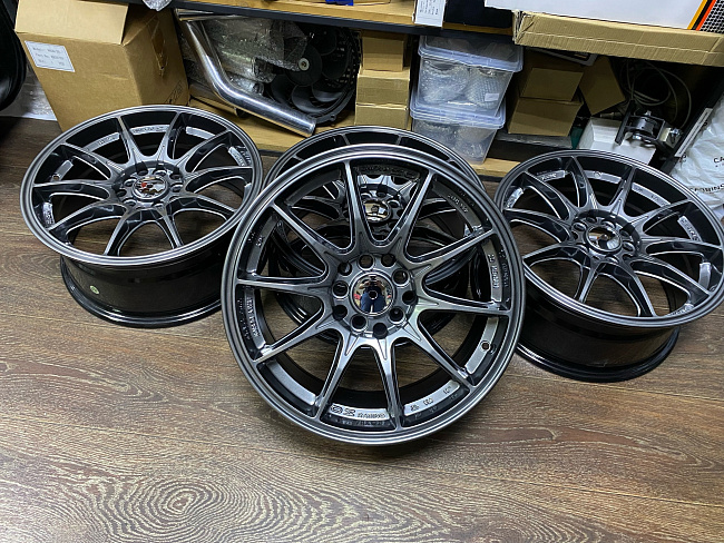 картинка Новые диски OZ RACING R16 J7 ET38 5x100/5X114.3 Hyper Black магазин  StreetTuning 
