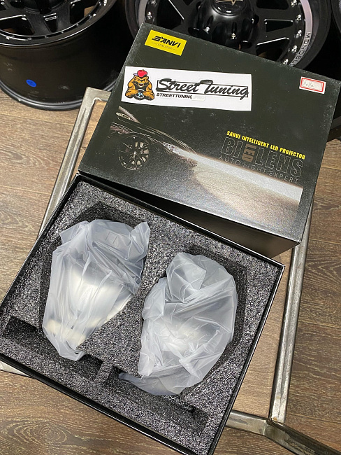 картинка Светодиодные линзы Sanvi Hella, 3 дюйма магазин  StreetTuning 