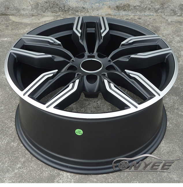 картинка Новые диски BMW 760 M STYLE R17 5X114,3 ET38 J7,5 черные магазин  StreetTuning 