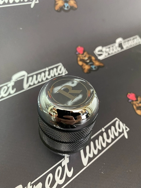 картинка Ручка КПП MOMO цилиндр 5 R, хром. магазин  StreetTuning 